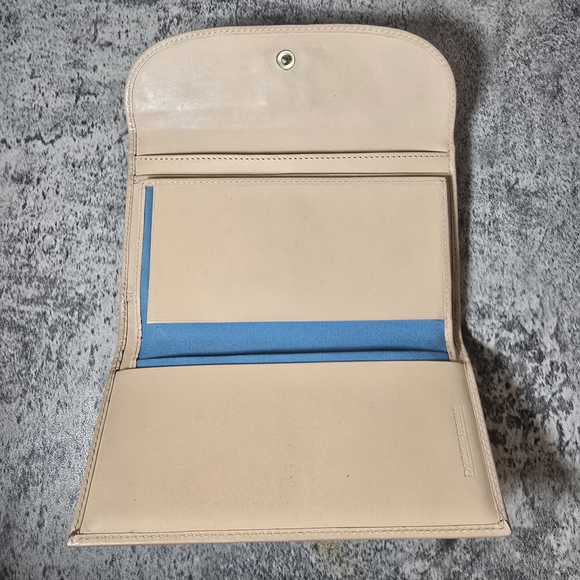 Dooney & Bourke Multicolor Heart Wallet - Picture 6 of 7